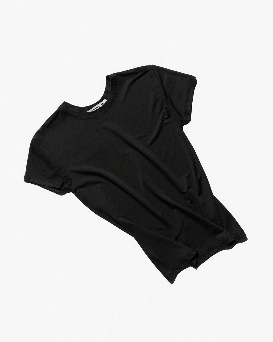 t-shirt leggera da donna in nero acquista ora — cdlp